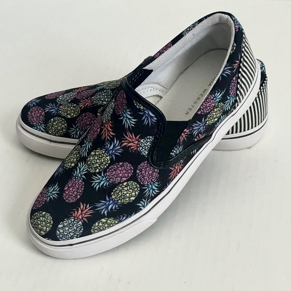 NWOT Sophia Webster Adele Pineapple Print Slip-On Sneaker 7 Black/Multi Canvas - Picture 13 of 14